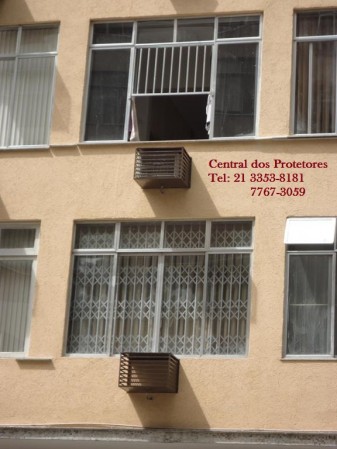 Caixa ou Gabinete ou Capa em Fibra de Vidro e Aluminio para proteger Ar Condicionado e Split,